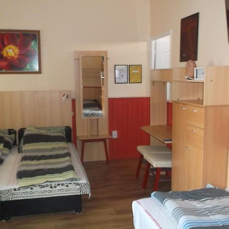 Vali Vendeghaz Bed & Breakfast Gyula Dış mekan fotoğraf